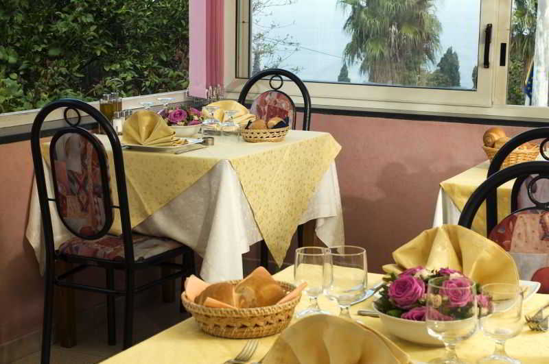Hotel Gemma كازاميتْشيولا تيرمي المظهر الخارجي الصورة